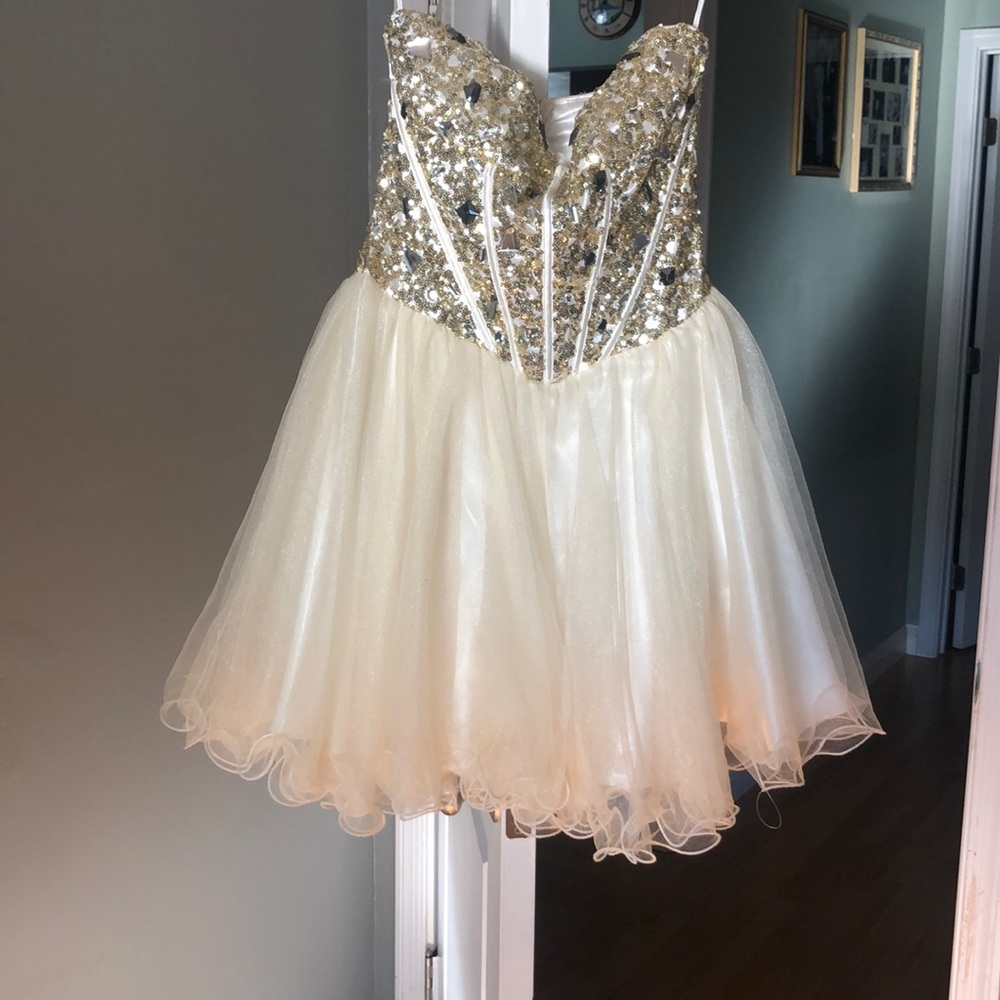 Golden short dress